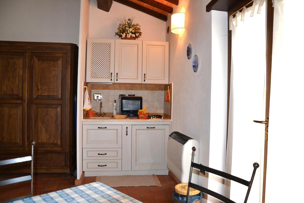 Agriturismo Istrice Innamorato Кампелло-суль-Клітунно Номер фото
